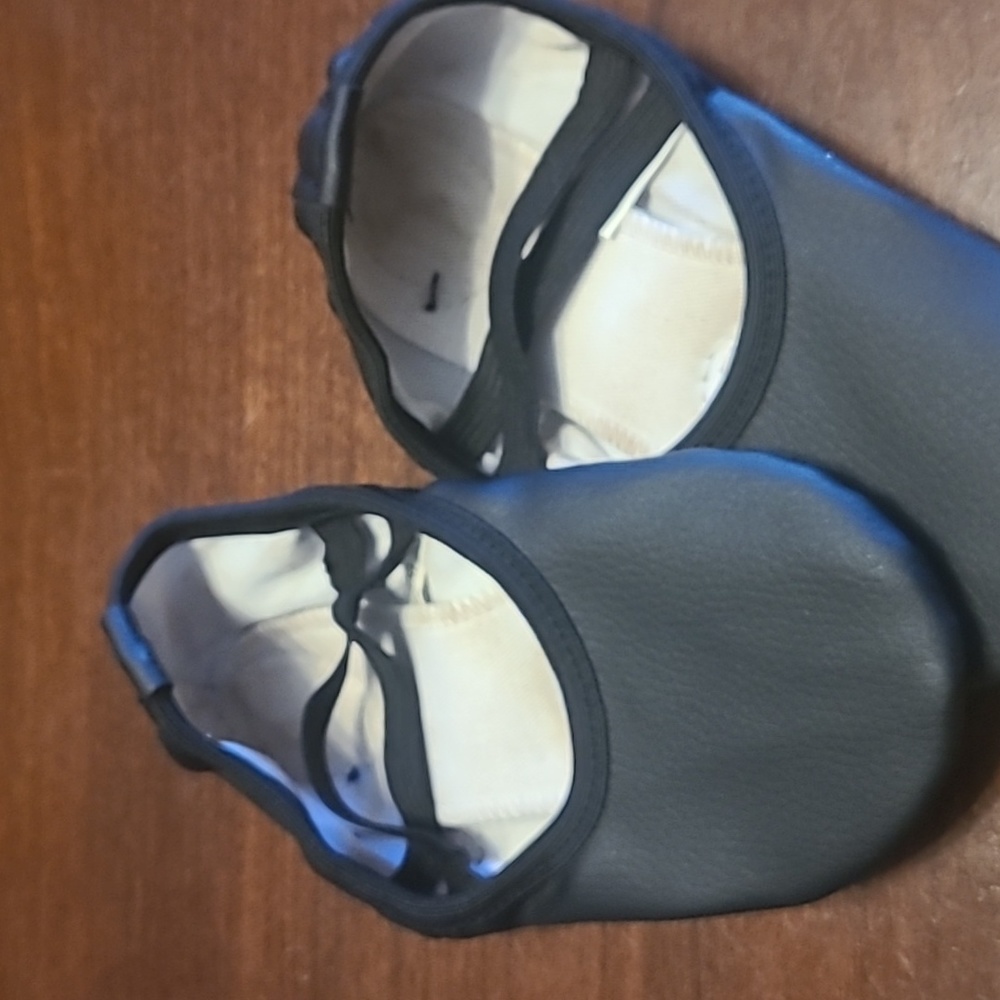 Soft leather ballet/dance shoes - Picture 5 of 5